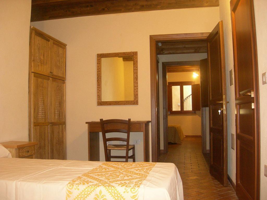 Agriturismo Battaglia Villamassargia Номер фото